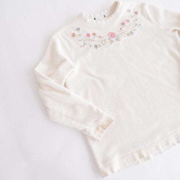 Vintage Cream Crewneck with  Floral Design Long Sleeve Sweater Grandmacore - Picture 7 of 10